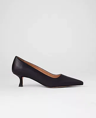 Ann Taylor Leather Nip Toe Kitten Heel Pumps In Black