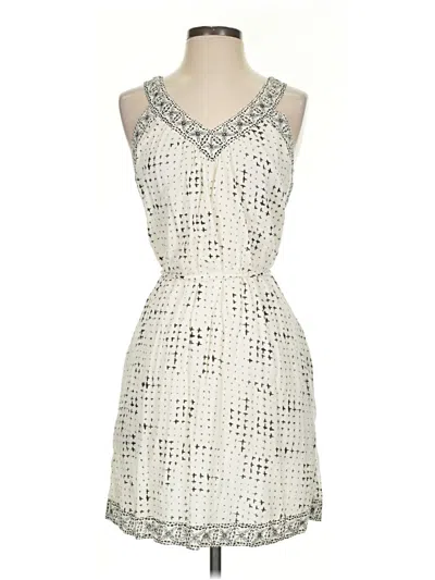 Pre-owned Ann Taylor Loft Cocktail Dress In Ivory