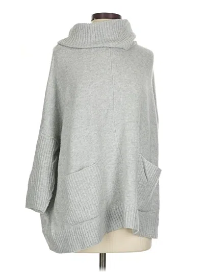 Pre-owned Ann Taylor Loft Poncho In Gray
