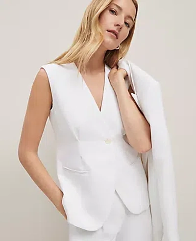 Ann Taylor Petite Crinkle Crepe V-neck Vest In White