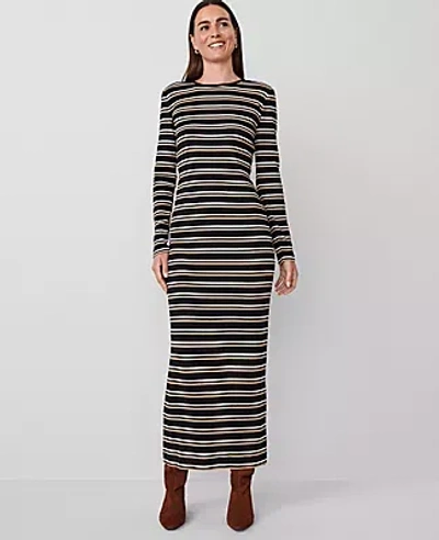 ANN TAYLOR PETITE WEEKEND COLLECTION LONG CREW NECK KNIT DRESS