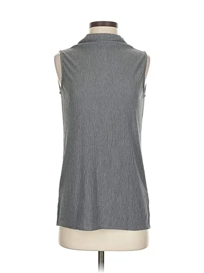Pre-owned Ann Taylor Sleeveless Blouse In Gray