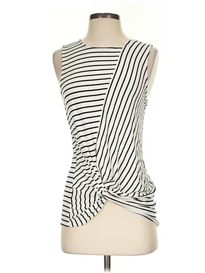Pre-owned Ann Taylor Sleeveless T-shirt In Ivory