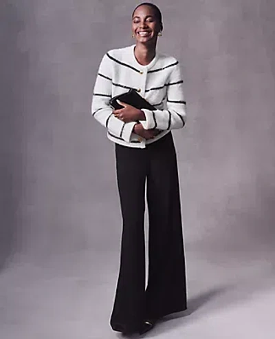 Ann Taylor The Dramatic Wide-leg Crepe Pant In Black