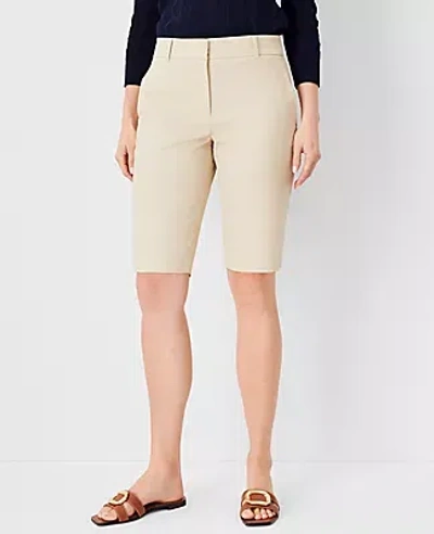 Ann Taylor The Petite Boardwalk Short - Curvy Fit In Soft Khaki