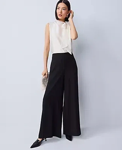 Ann Taylor The Petite Statement Palazzo Pant In Black