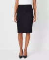 Ann Taylor The Seamed Pencil Skirt In Seasonless Stretch - Curvy Fit In Core Black