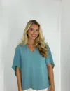 ANNA CATE NINA SHORT SLEEVE TOP IN BLUE MINERAL
