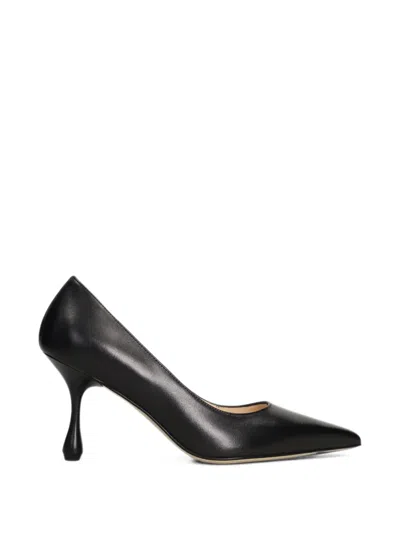 Anna F Pointed-toe Pumps In Black