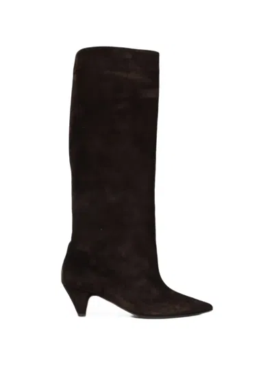 Anna F Pointed-toe Suede Boots In Burgundy