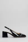 Anna F Patent-leather Pumps