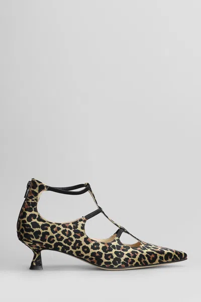 ANNA F ANNA F. PUMPS