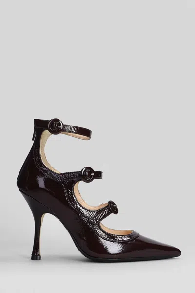 ANNA F ANNA F. PUMPS