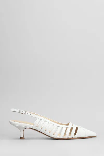 ANNA F ANNA F. PUMPS