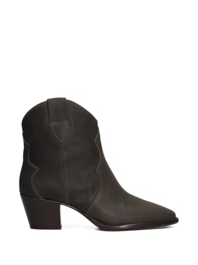 Anna F Western-style Pointed-toe Ankle Boots In Black