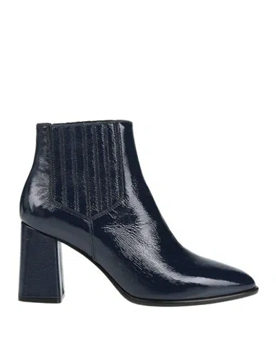 Anna F . Woman Ankle Boots Blue Size 8 Leather