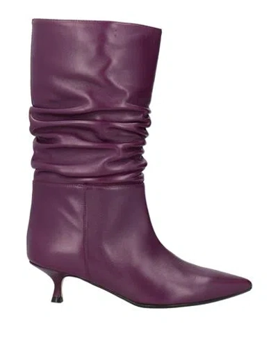 Anna F . Woman Boot Purple Size 8 Leather