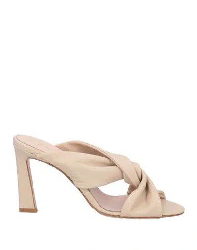 Anna F . Woman Sandals Beige Size 10 Leather