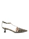 Anna F . Chanel Pointed Toe Kitten Heel Shoes