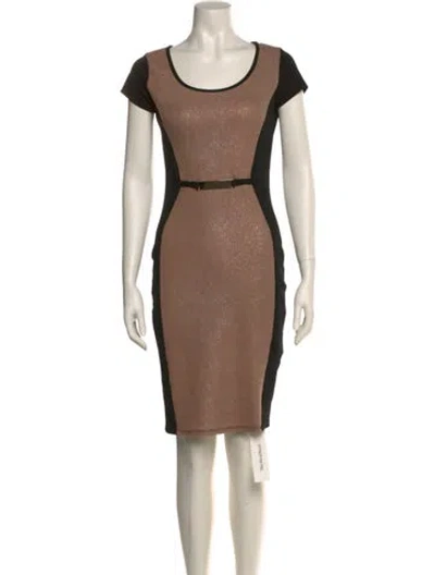 Pre-owned Annabelle Scoop Neck Knee-length Dress In Neutral