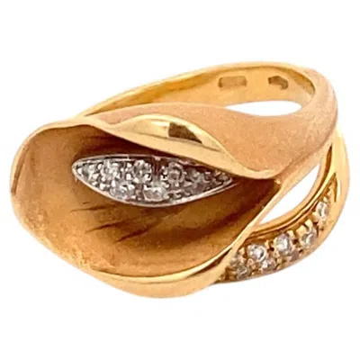 Pre-owned Annamaria Cammilli Annamaria 18 Karat Yellow Gold Calla Diamond Ring 0.50 Ctw