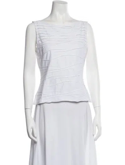 Pre-owned Anne Fontaine Bateau Neckline Sleeveless Top In Neutrals