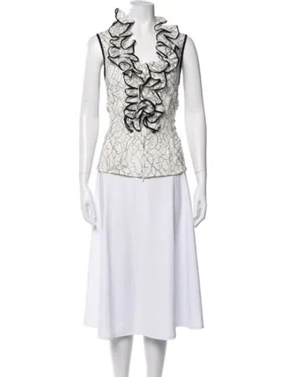 Pre-owned Anne Fontaine Lace Pattern Scoop Neck Blouse In White