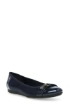 Anne Klein Akable Flat In Multi