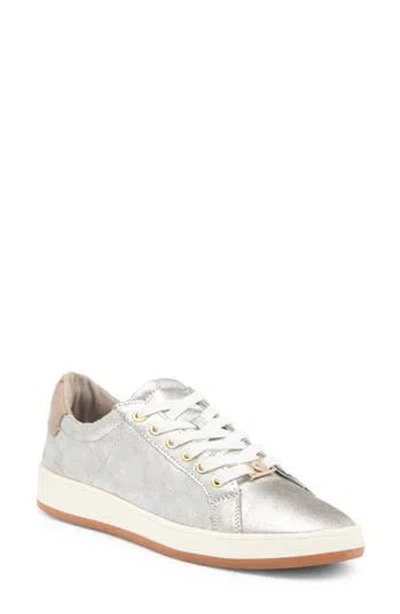 Anne Klein Akeema Sneaker In Metallic
