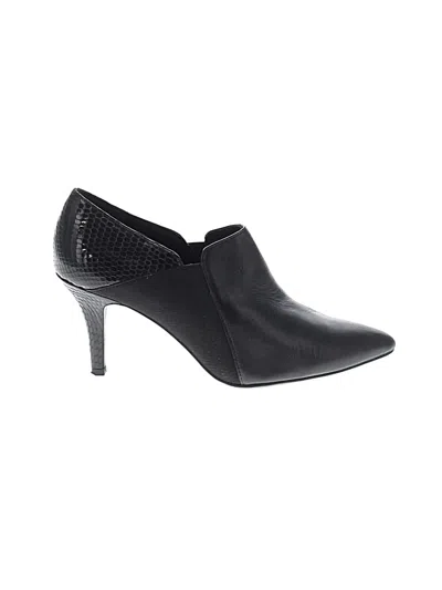 Pre-owned Anne Klein Ankle Boots In Black