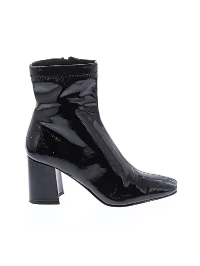 Pre-owned Anne Klein Ankle Boots In Black