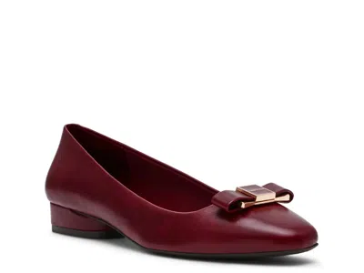 Anne Klein Cadey Flat In Red