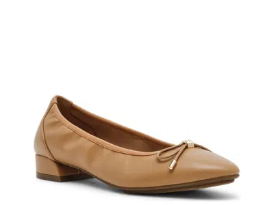 Anne Klein Divine Pump In Brown