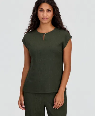 Anne Klein Essentials Petite Keyhole Neck Top In Multi