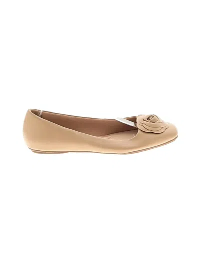 Pre-owned Anne Klein Flats In Tan