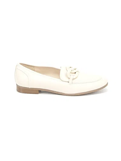 Pre-owned Anne Klein Flats In White