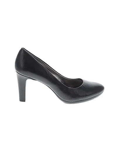 Pre-owned Anne Klein Heels In Black