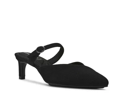Anne Klein Idina Mule In Black