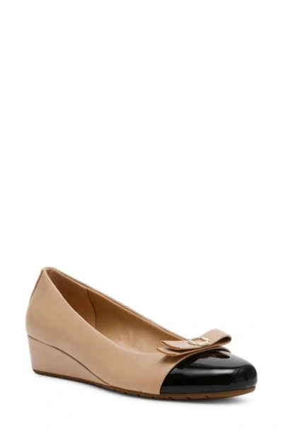 Anne Klein Melsy Cap Toe Wedge Pump In Nude Black