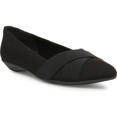 ANNE KLEIN ANNE KLEIN OALISE POINTED TOE FLAT