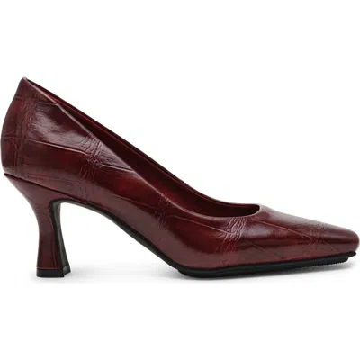 Anne Klein Prima Pump In Red