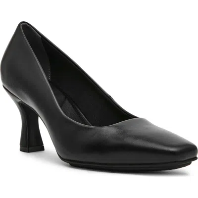 Anne Klein Prima Pump In Black