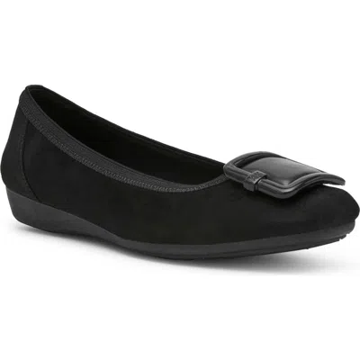 Anne Klein Umari Ballet Flat In Black