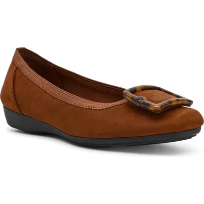 Anne Klein Umari Ballet Flat In Brown