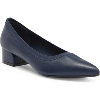 Anne Klein Uruzi Pump In Navy Nappa