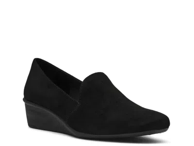 Anne Klein Wendell Wedge Slipon In Black