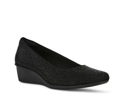 ANNE KLEIN ANNE KLEIN WISHER WEDGE PUMP