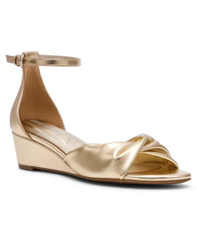 ANNE KLEIN WOMEN'S ANKLE STRAP SQUARE TOE WEDGE SANDALS