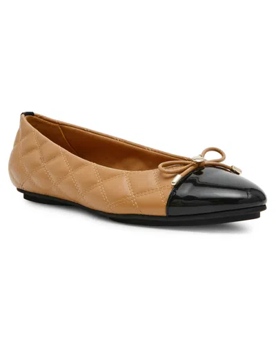 ANNE KLEIN WOMEN'S LUCI-Q SLIP ON FLATS