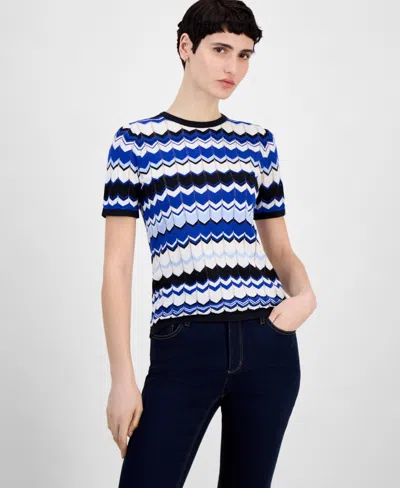 Anne Klein Women's Short-sleeve Chevron Knit Top In Santorini Blue Multi